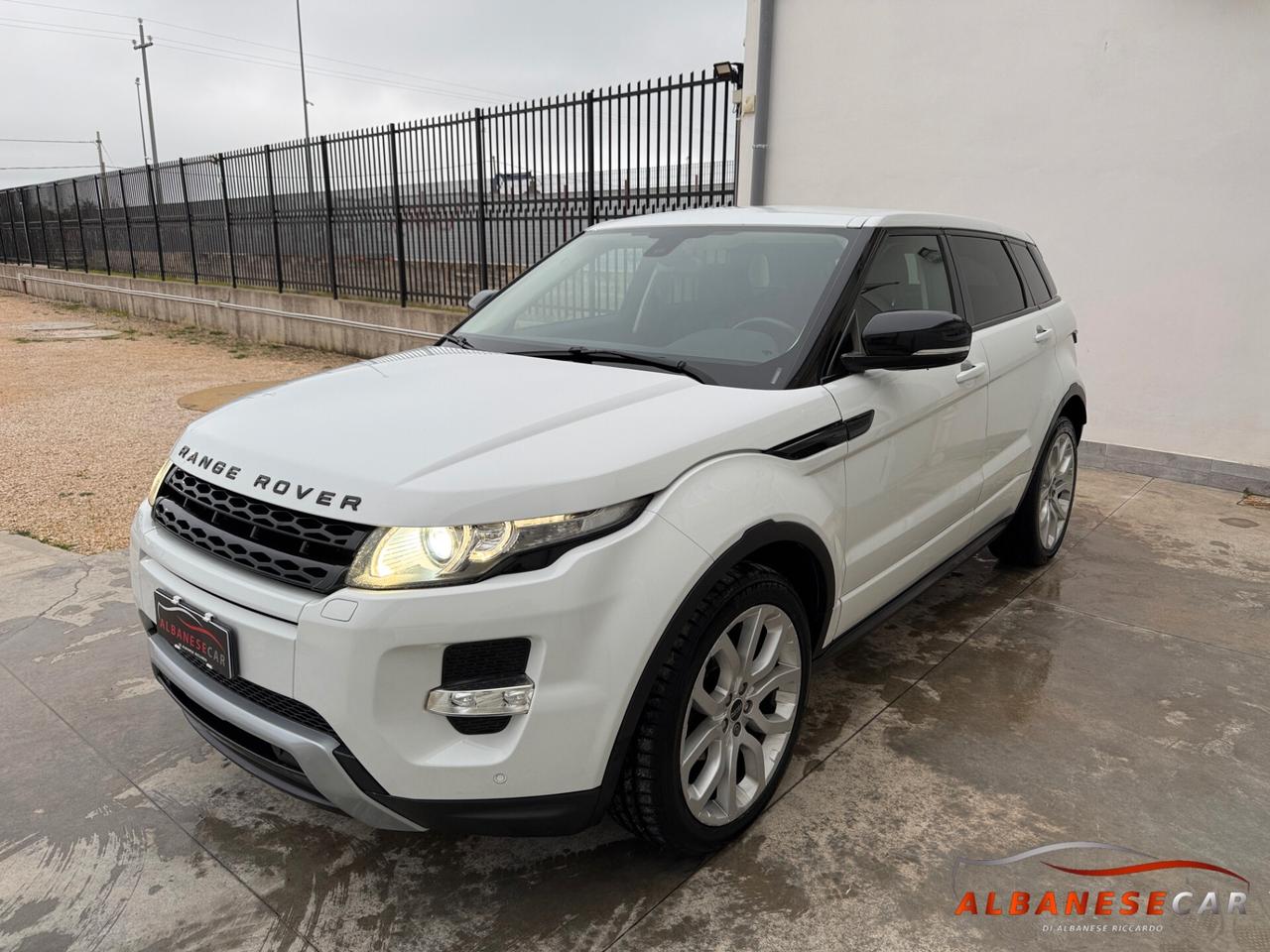 Land Rover Range Evoque 2.2 TD4 5p. Dynamic
