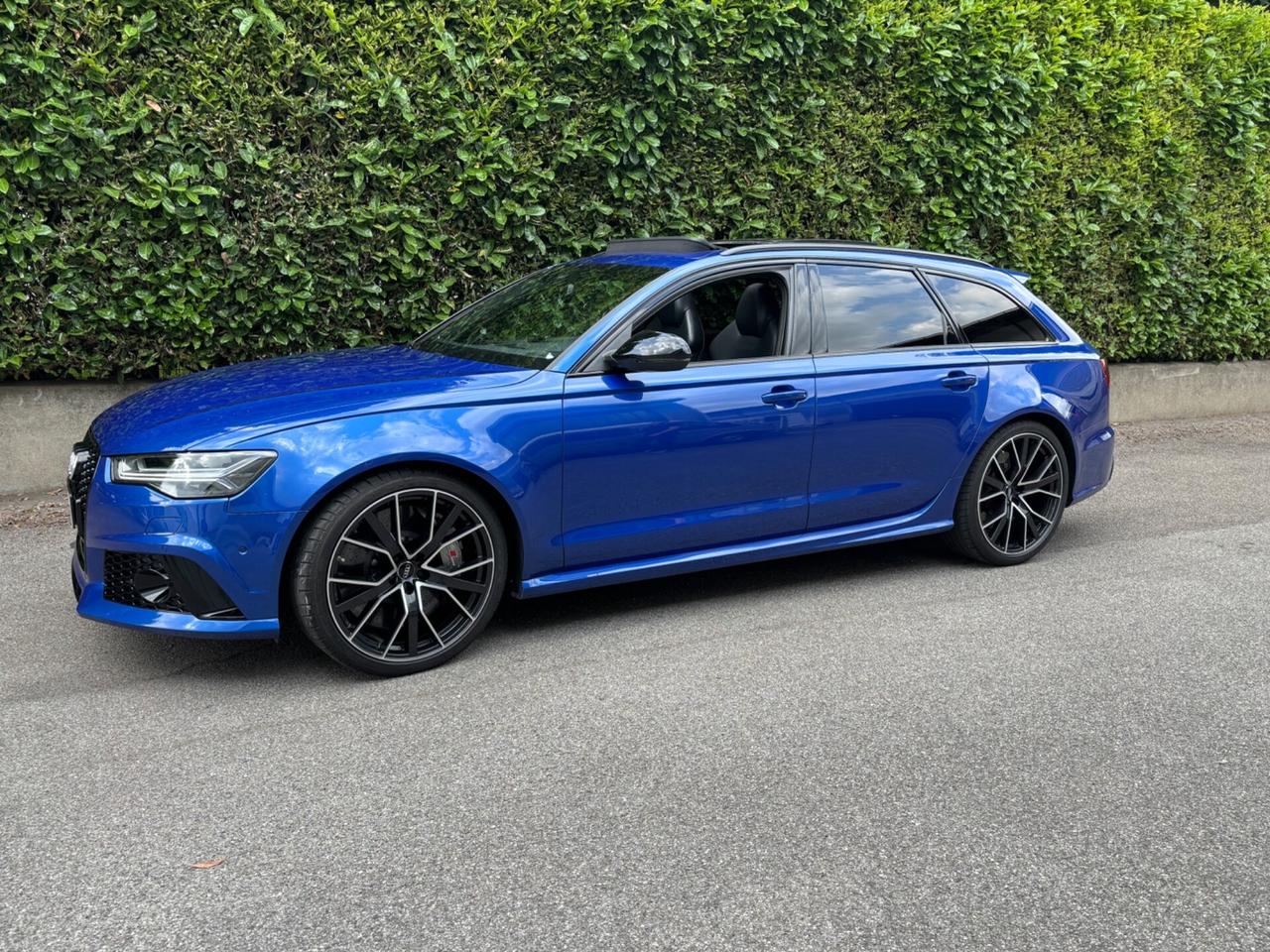 Audi RS6 RS 6 Avant 4.0 TFSI quattro tiptronic performance
