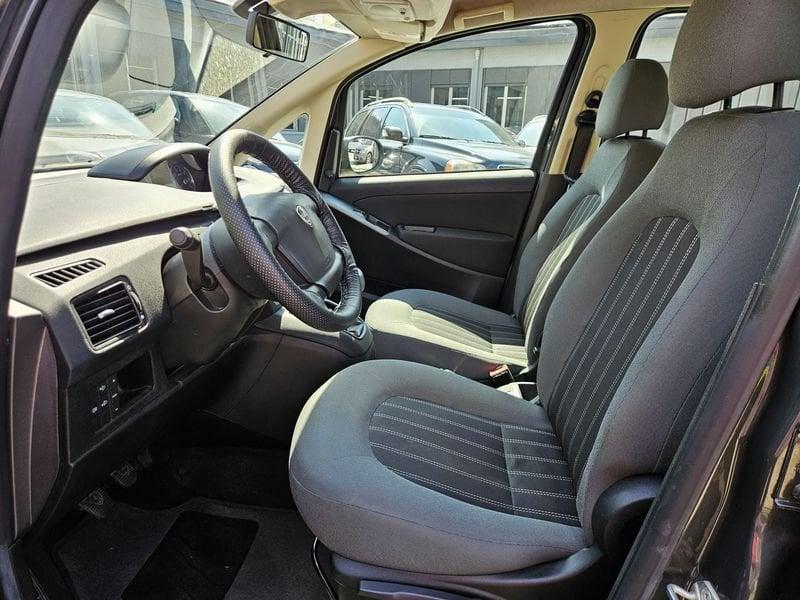 Lancia Musa Musa 1.4 16v