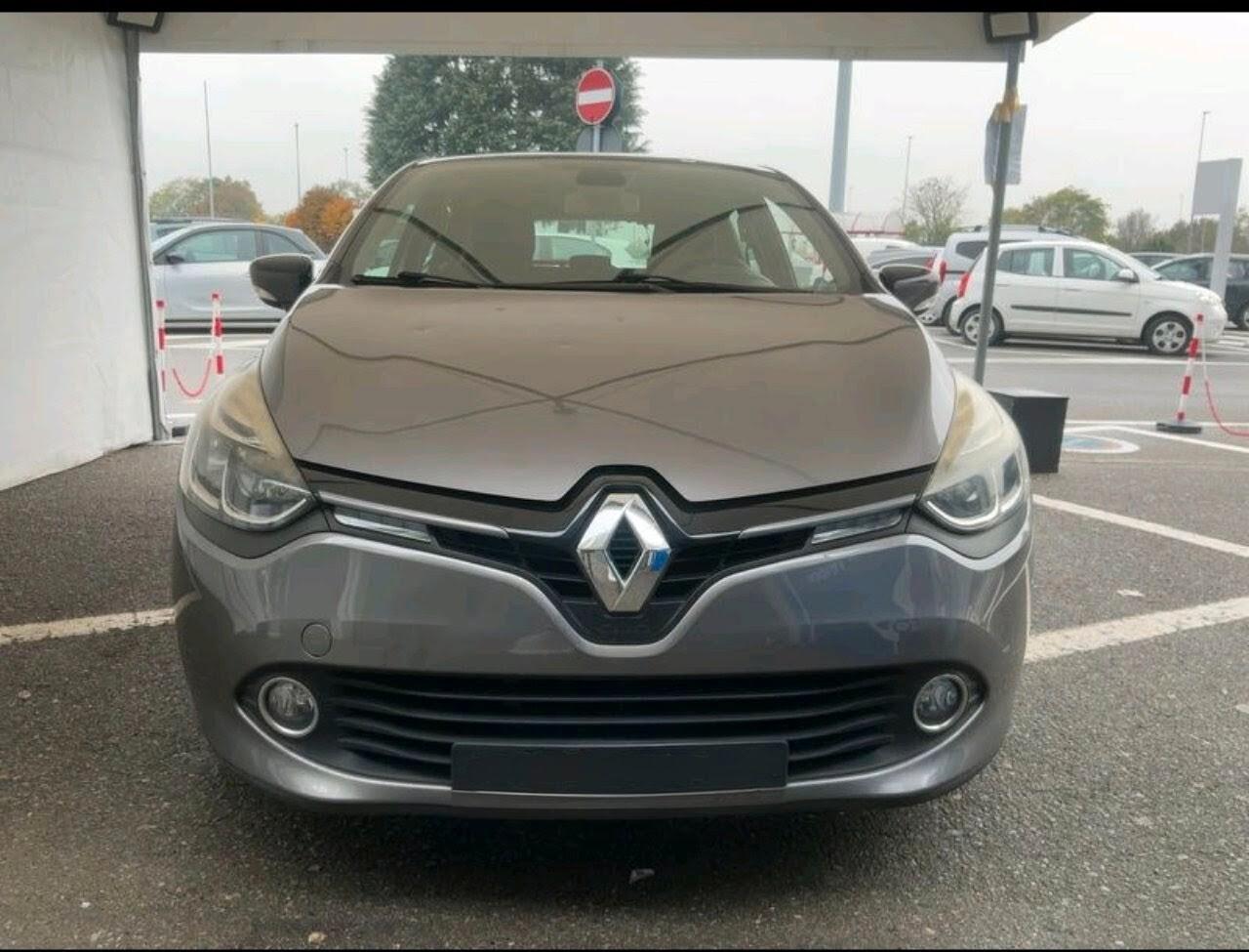 Renault Clio 1.2 75CV GPL 5 porte Costume National