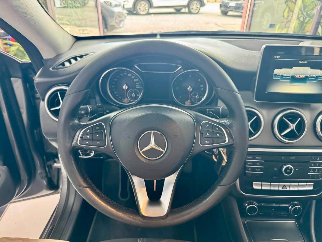 Mercedes Classe CLA 180 d Sport auto FL