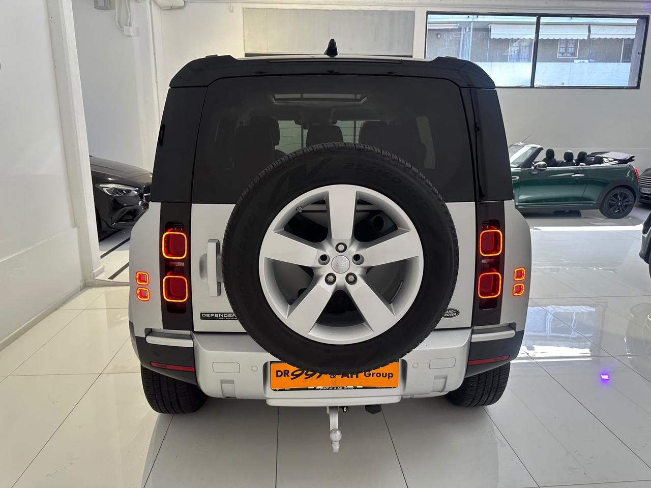 Land Rover Defender 110 2.0 SD4 240CV AWD Auto First Edition 7 posti