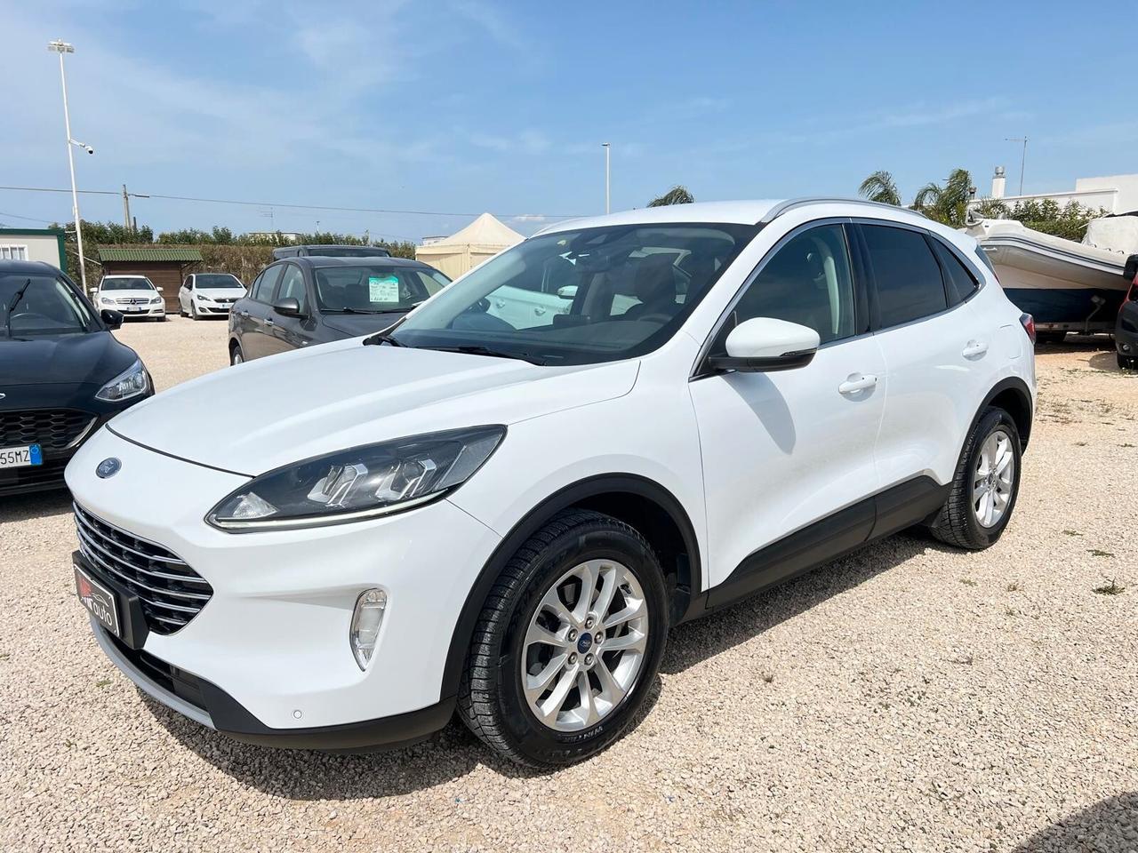 Ford Kuga 1.5 120 CV aut. Titanium NAVI PARK LED CRUISE