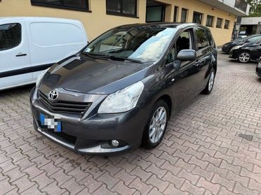 TOYOTA Verso 1.8 Sol TETTO PANORAMICO