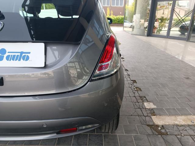 LANCIA Ypsilon 1.0 FireFly 5 porte S&S Hybrid Platino