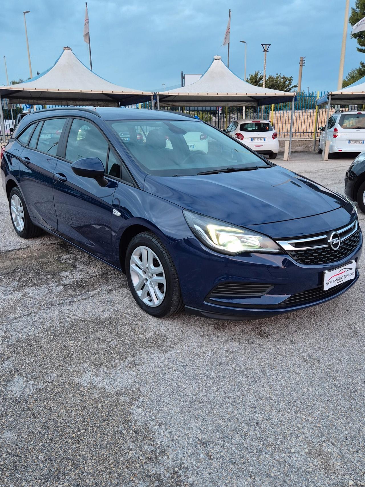 Opel Astra 1.6 CDTi 110CV Start&Stop 5 porte Innovation