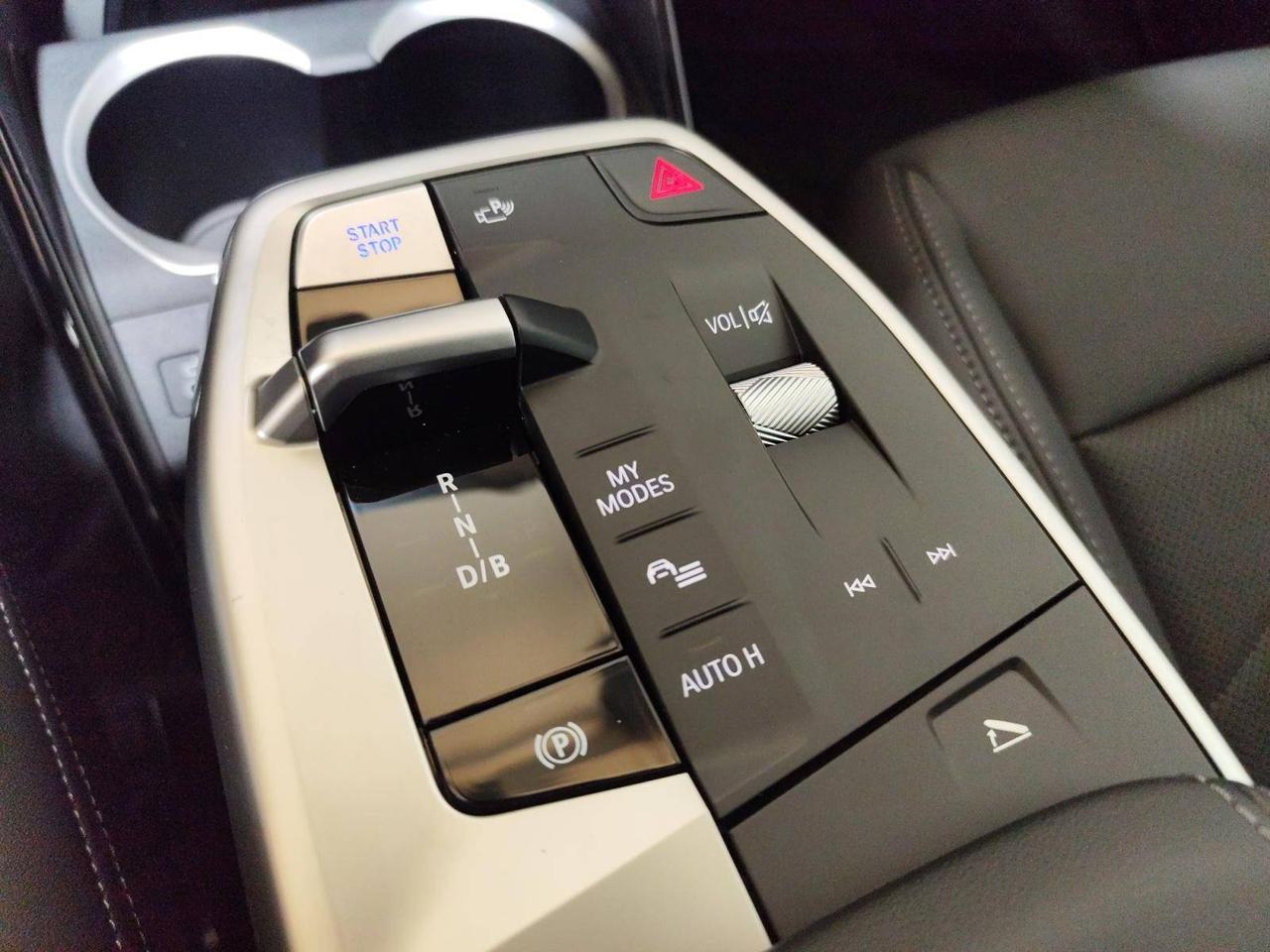 BMW X1 iX1 xDrive30 xLine