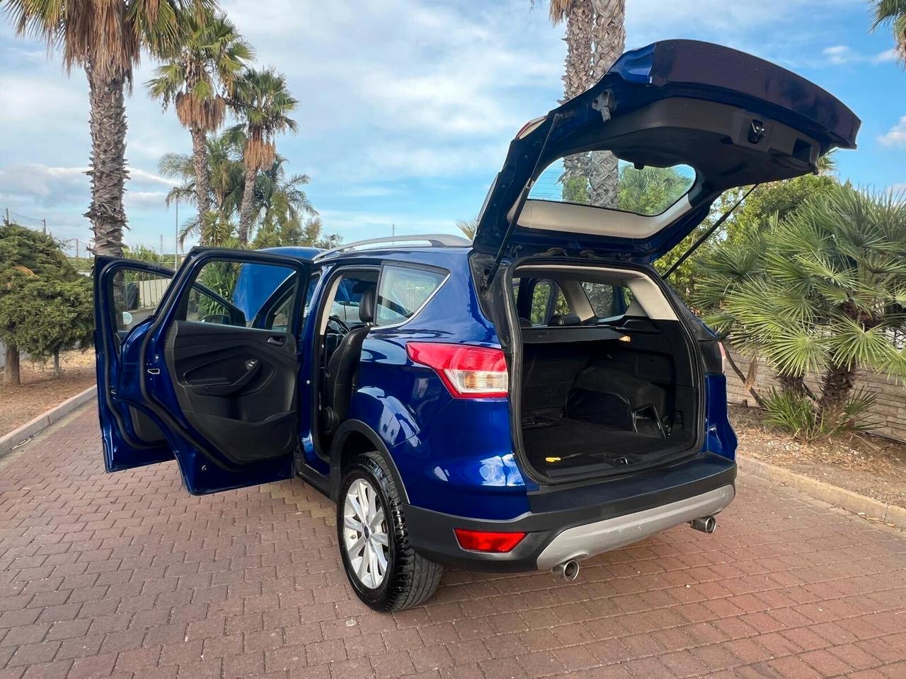 Ford Kuga 2.0 TDCI 150 CV S&S 4WD Titanium