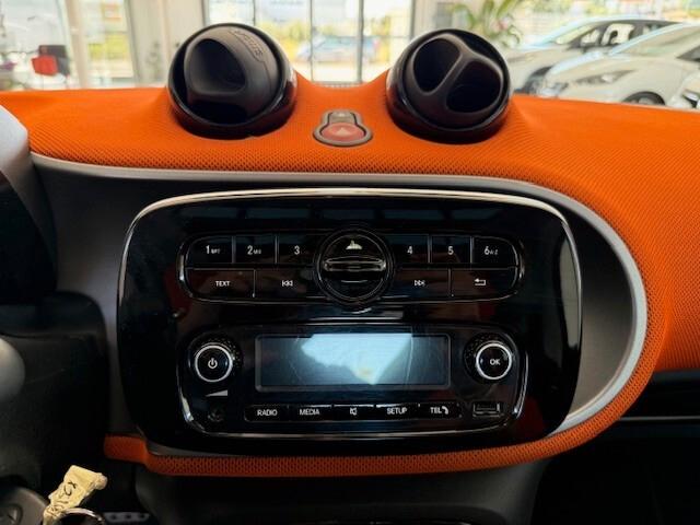 Smart ForTwo 70 1.0 twinamic Sport edition 1 2015