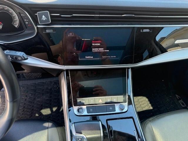 Audi Q7 SUV 45 TDI quattro tiptronic Business Advanced