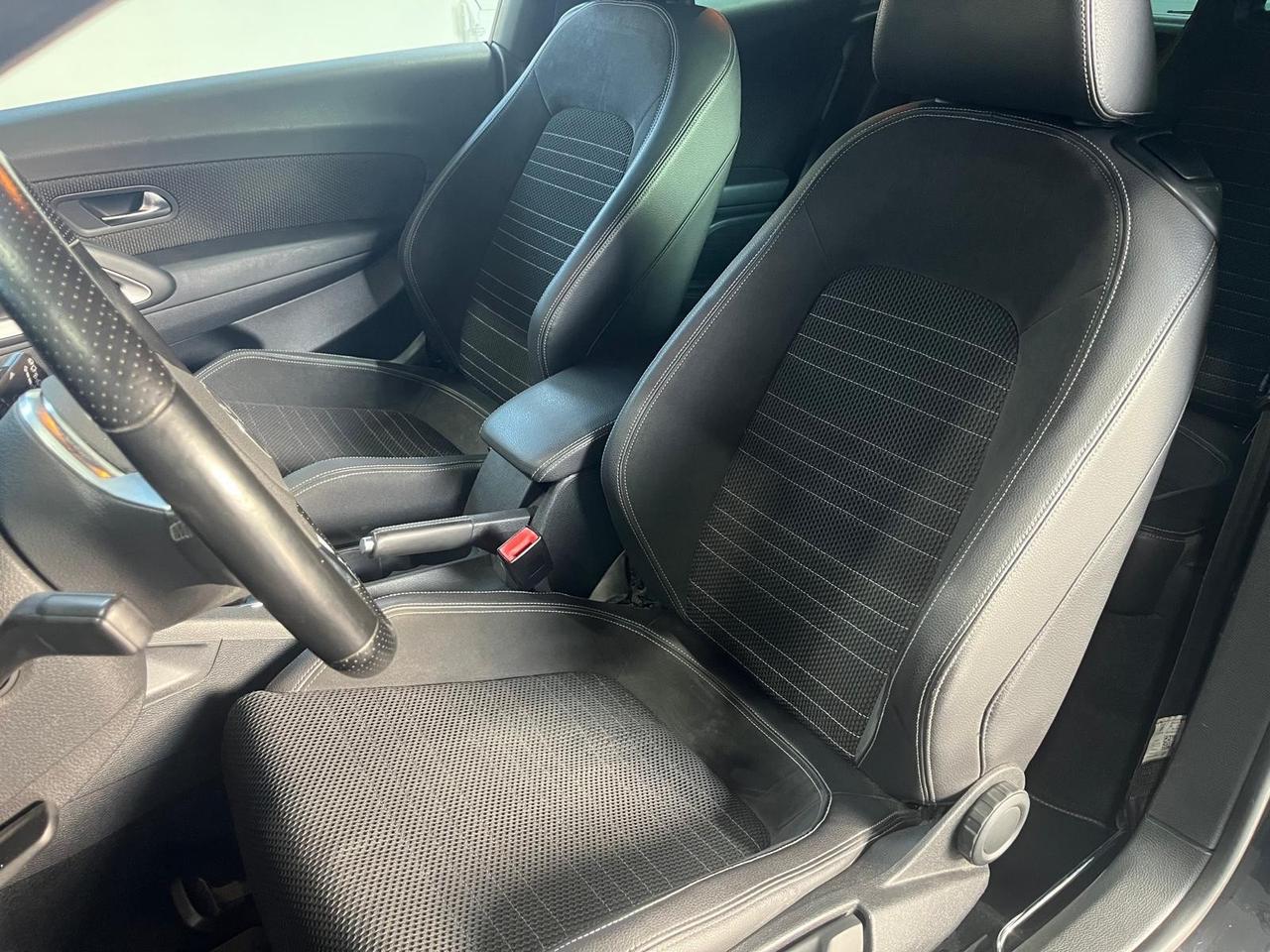 Volkswagen Scirocco 2.0 TSI - 210cv