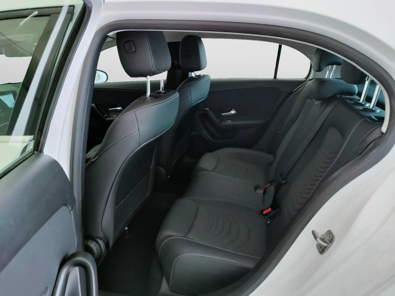 Mercedes-Benz Classe A - W177 2023 - A 180 d Advanced auto