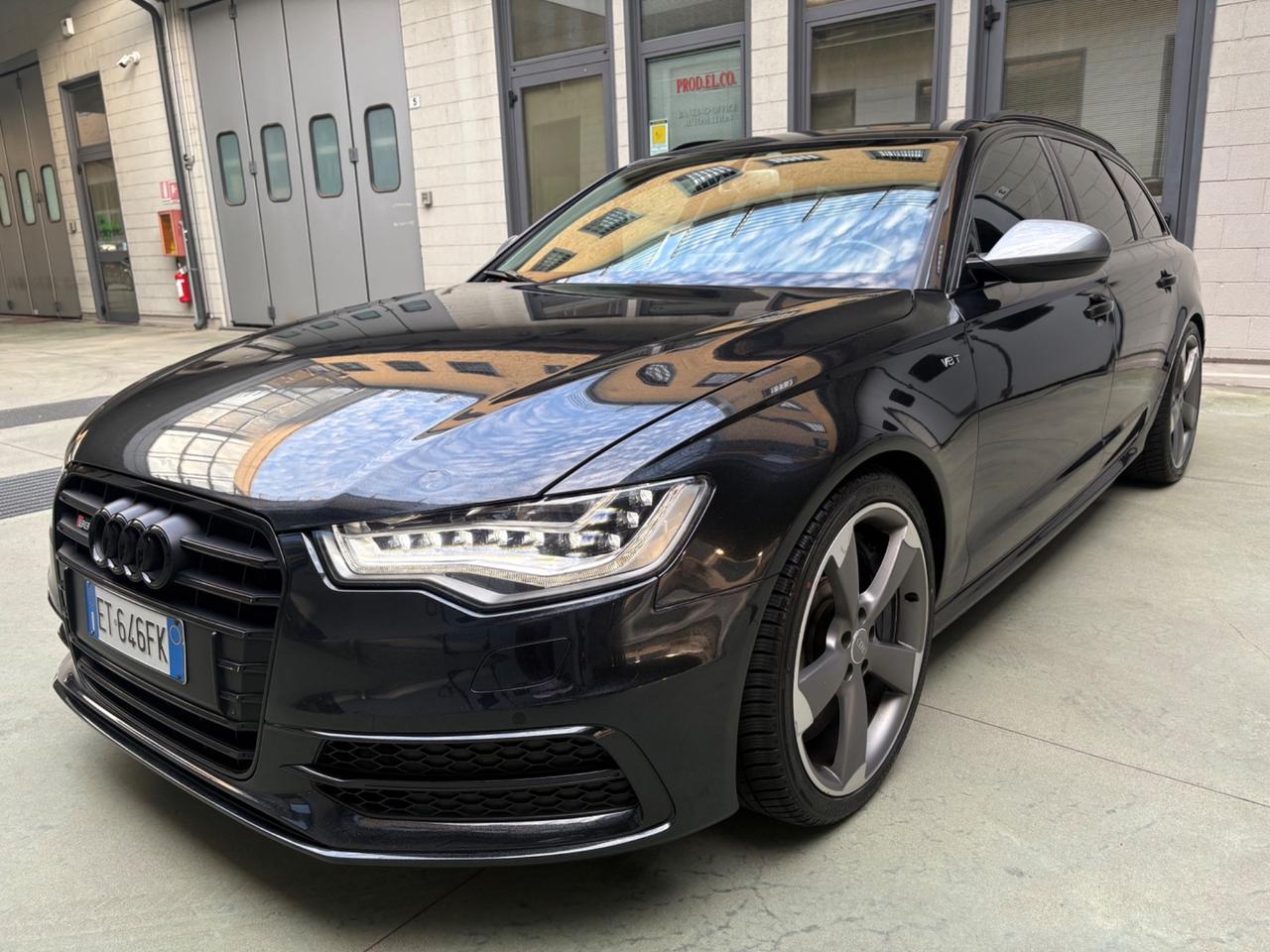 Audi A6 S6 Avant 4.0 TFSI quattro S tronic 617CV