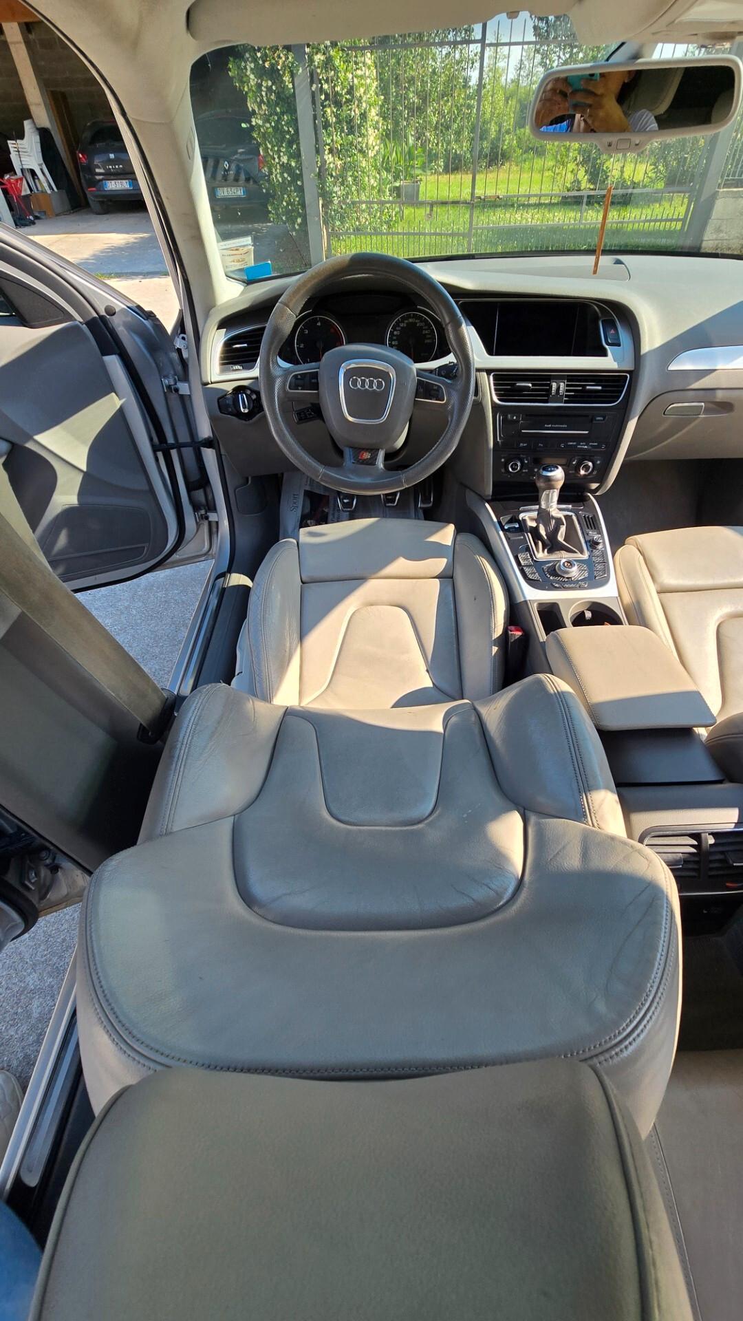 STUPENDA AUDI A4 170 CV TETTO PANORAMICO FULL OPTIONAL