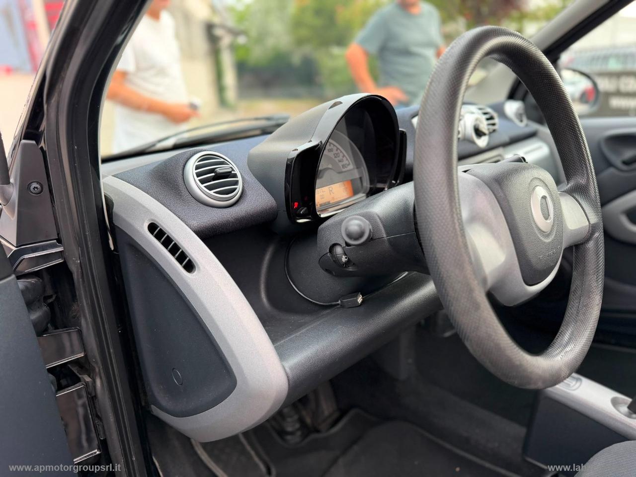 SMART fortwo 800 40 kW coupé TEEN CDI SPECIAL EDITION