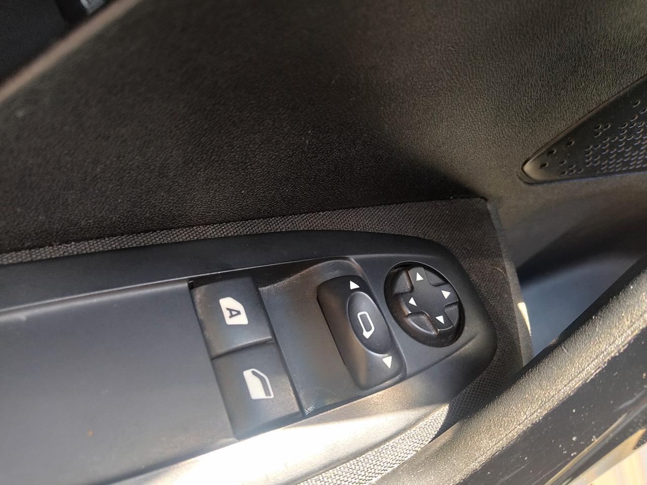 Peugeot 208 1.4 VTi 95 CV 5p. GPL Allure