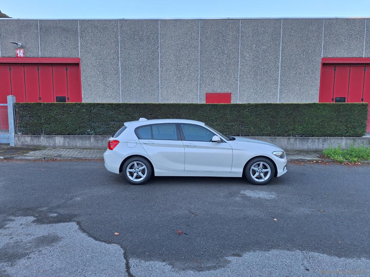 BMW 118d AUTOM. EURO 6 CRUISE SENSORI DI PARCHEGGIO