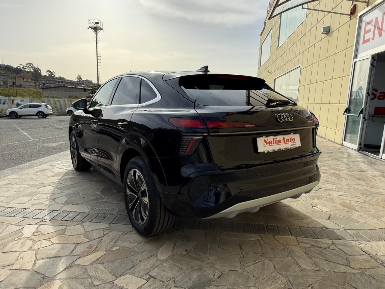 Audi Q3 SPB 35 TDI S tronic Business Plus