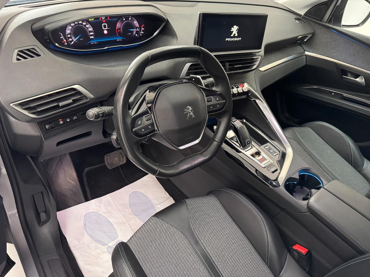 Peugeot 3008 BlueHDi 130 S&S EAT8 Allure Pack