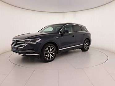 Volkswagen Touareg 3.0 v6 tsi elegance 340cv tiptronic