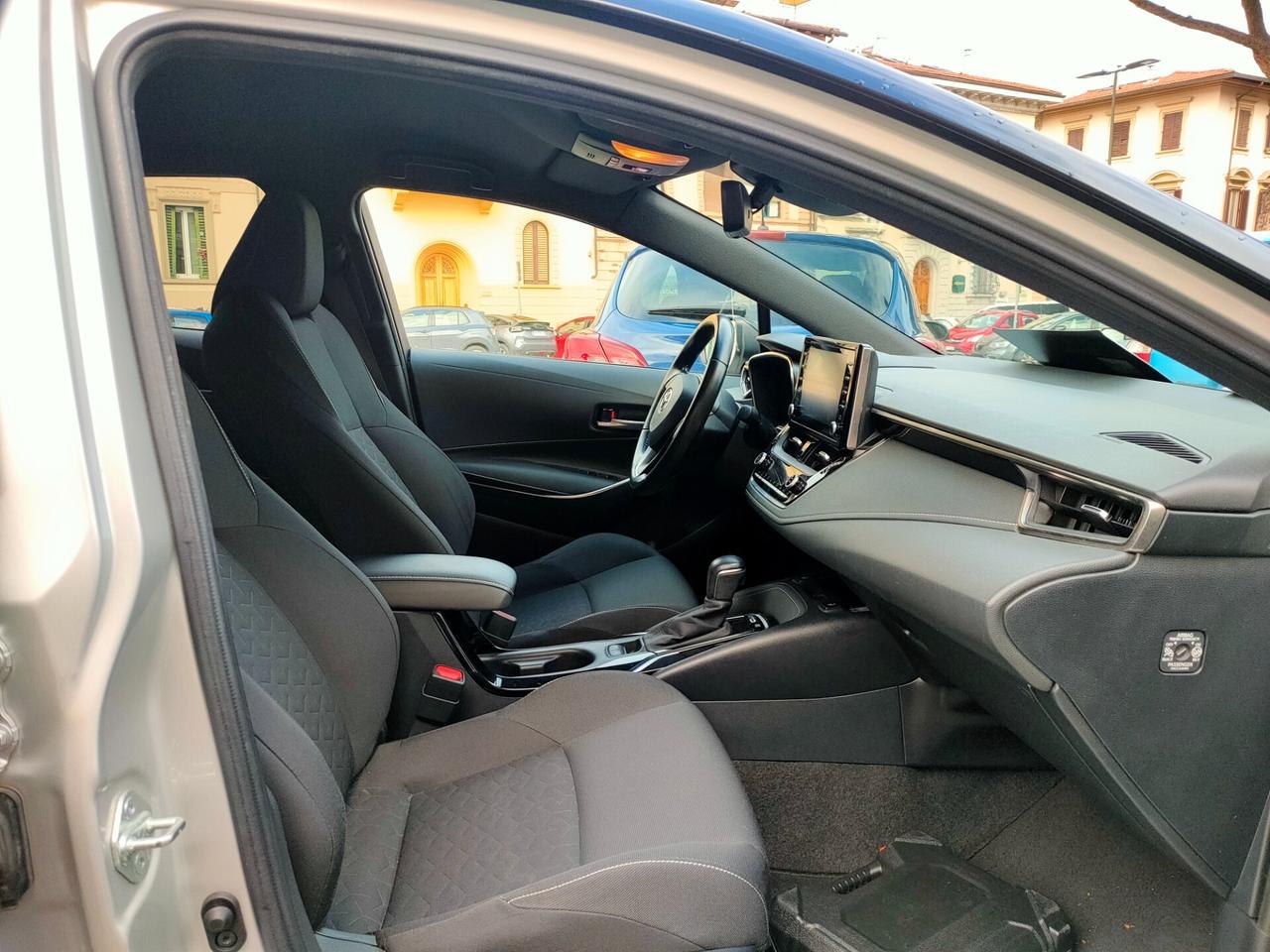 Toyota Corolla 1.8 Hybrid Style