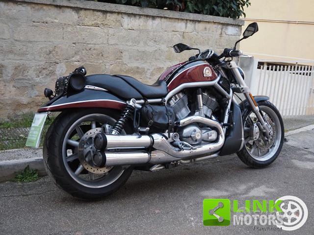 HARLEY-DAVIDSON 1130 V-ROD - VRSCR Street Rod