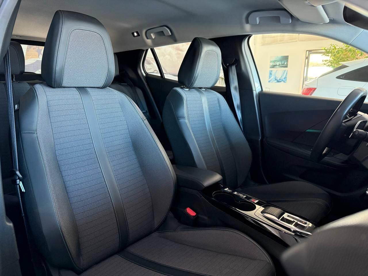 Peugeot 2008 BlueHDi 130 S&S EAT8 Allure Pack