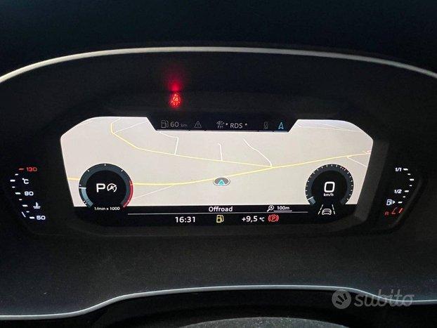 AUDI Q3 2.0 TDI 150 CV Business