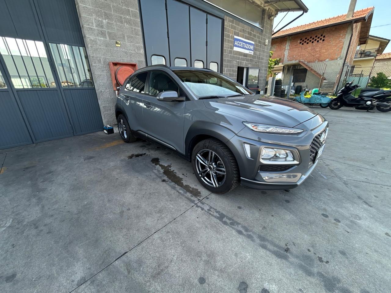Hyundai Kona 1.0 T-GDI Xpossible