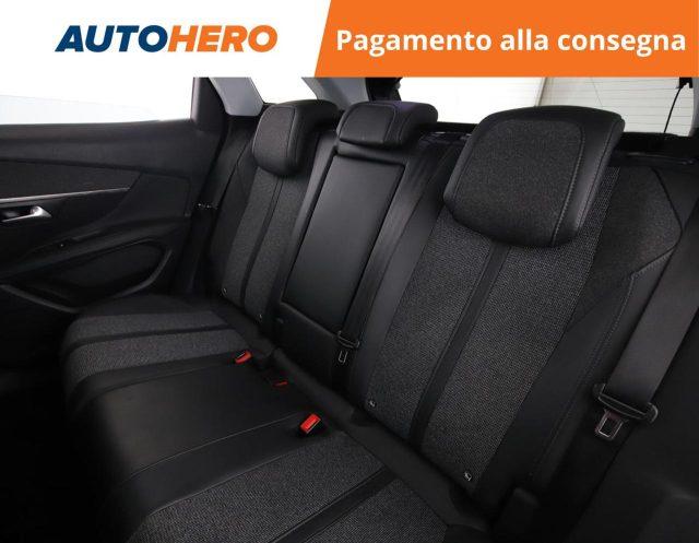 PEUGEOT 3008 PureTech Turbo 130 S&S Allure
