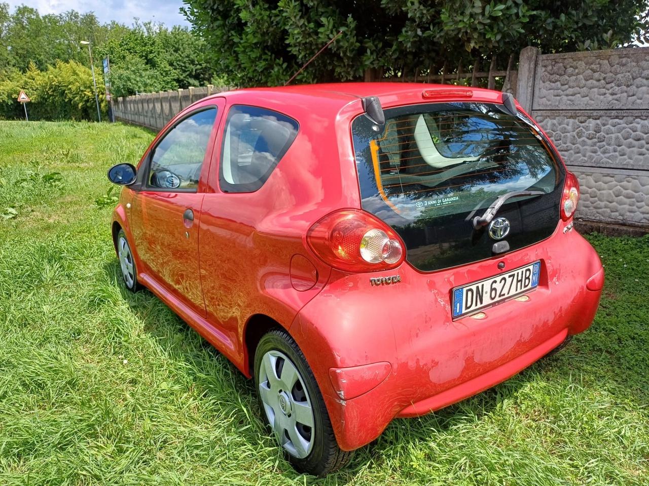 Toyota Aygo 1.0 12V VVT-i 3 porte Sol