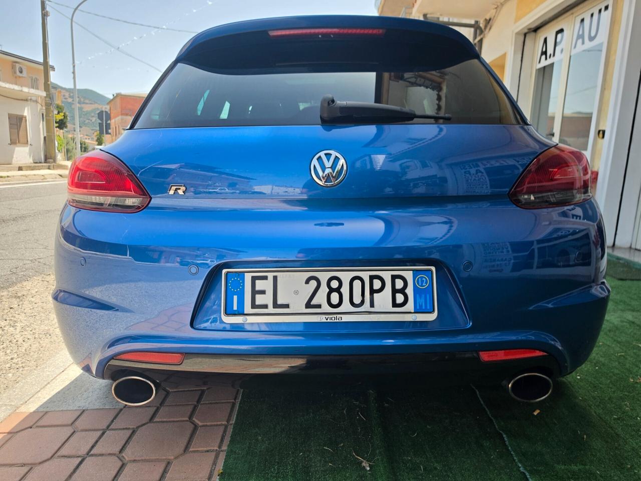 Volkswagen Scirocco R 2.0 TSI 265CV