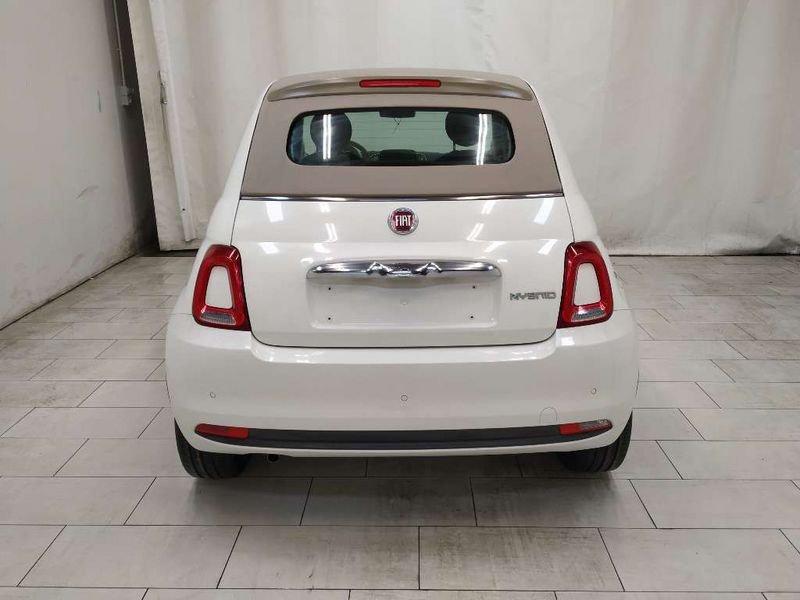 FIAT 500C 1.0 hybrid Club 70cv