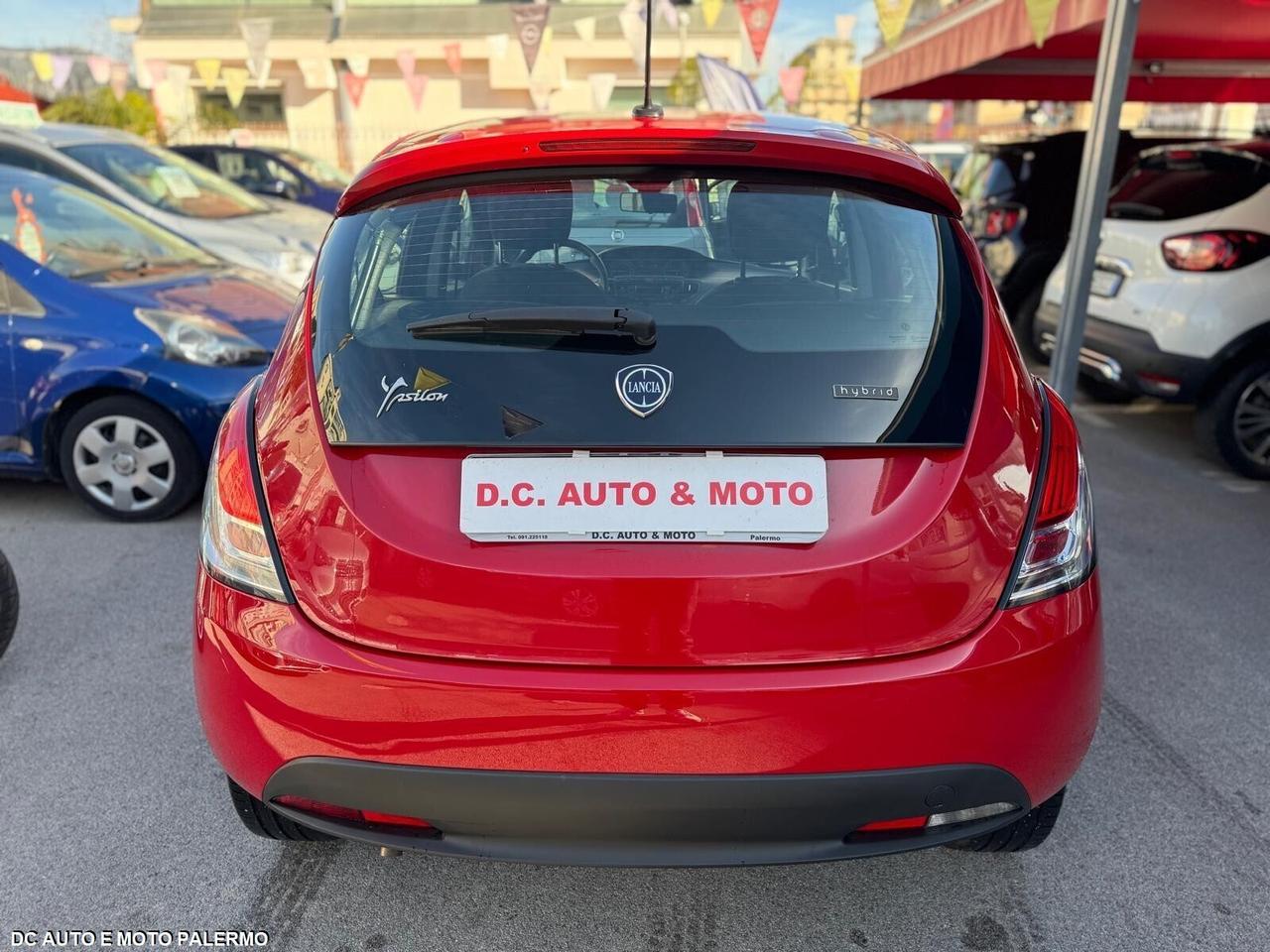 Lancia Ypsilon 1.0 Fire 69CV..Hybrid Ecochic.2022