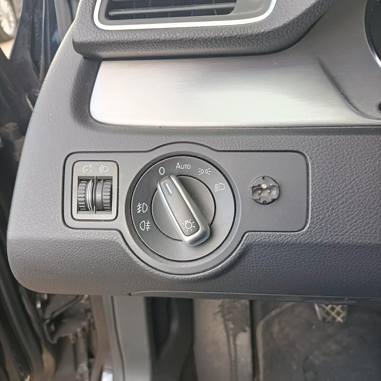 Volkswagen Passat sw. 2.0 TDI Highline BMT