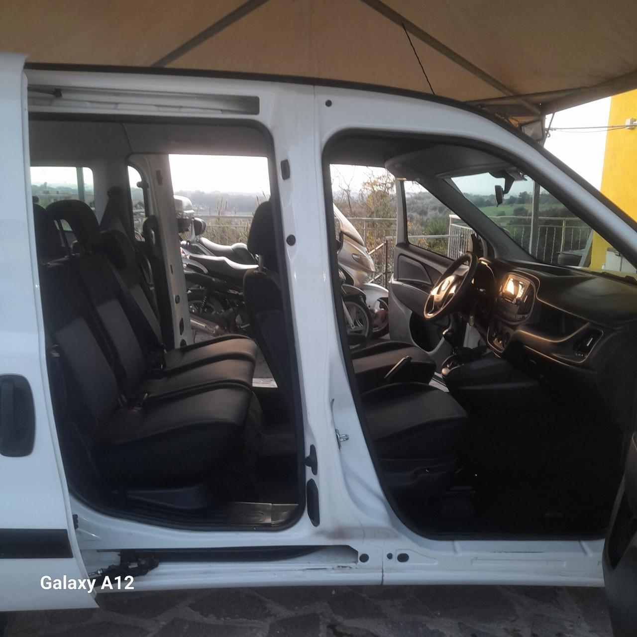 Fiat Doblo 5 posti autocarro 1.3 MJT PC Combi N1 SX