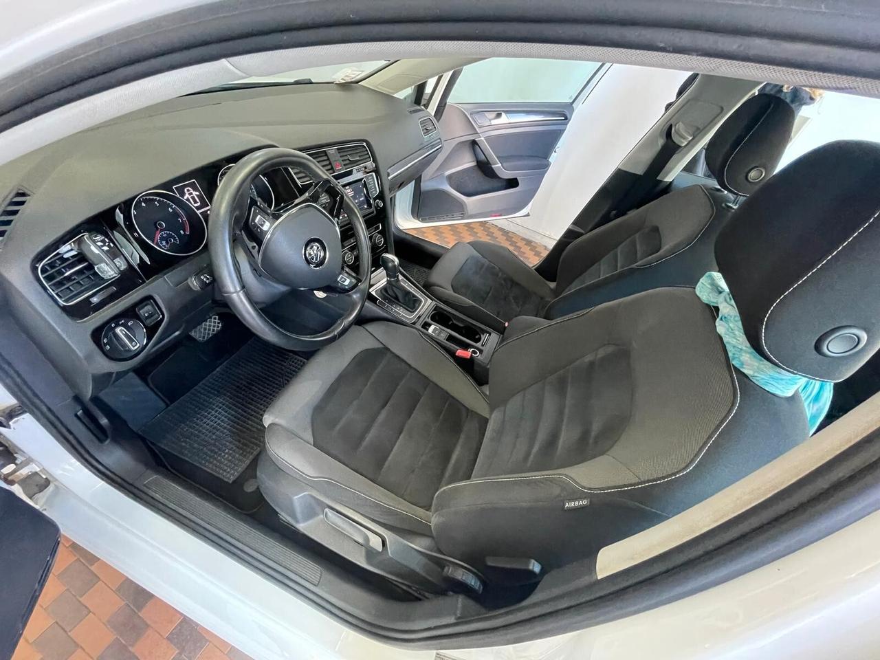 Volkswagen Golf 1.4 TGI DSG 5p. Highline BlueMotion