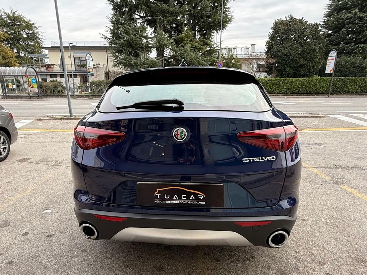 Alfa Romeo Stelvio 2.2 TD 190 CV #8505