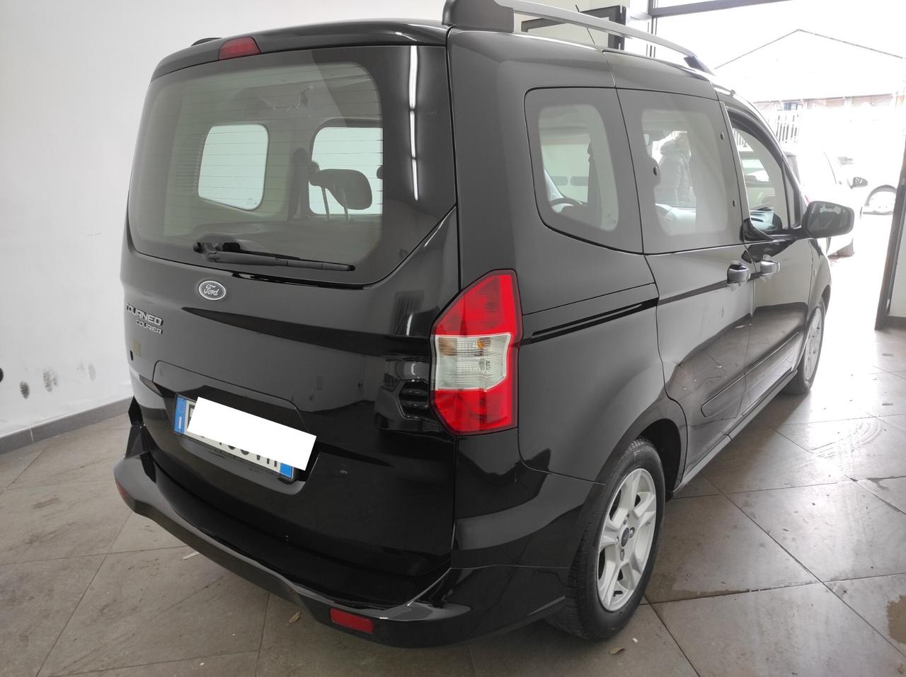 Ford Tourneo Courier 5 POSTI 2018 1.5TDCI 75cv GARANZIA