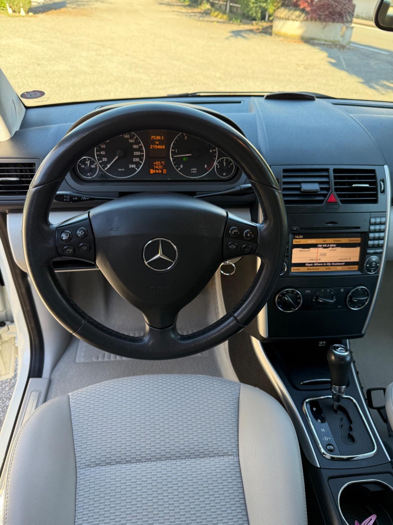 Mercedes-benz A 180 CDI Premium