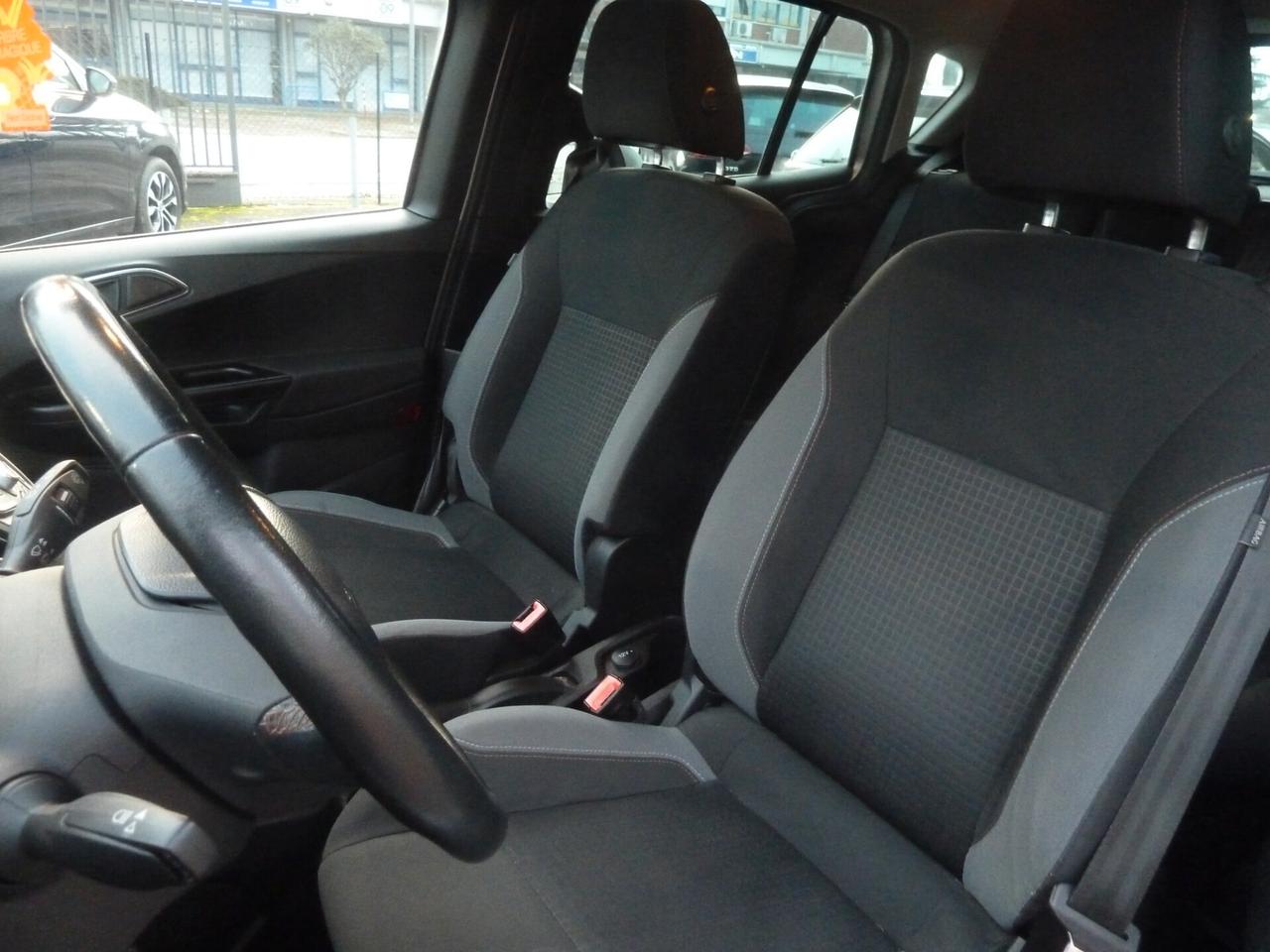 Ford B-Max 1.4 GPL Ok Neopatentati