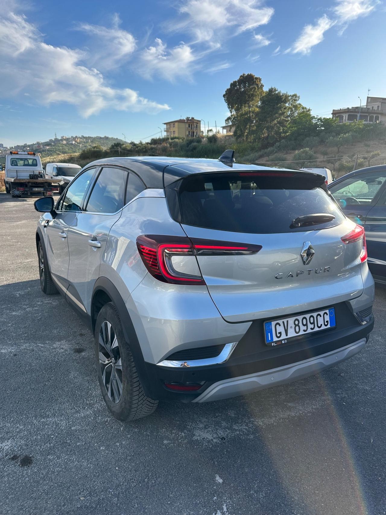 Renault Captur TCe 90 CV Techno