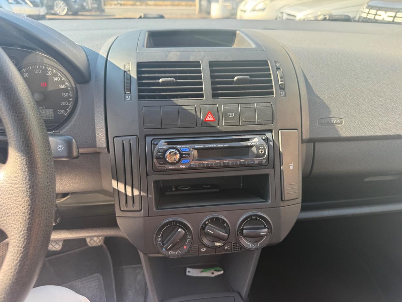 Volkswagen Polo 1.2/70CV 12V 5p. Comfortline