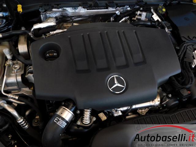 MERCEDES-BENZ A 180 D SPORT TECH PACK NIGHT PACK 8G-DCT