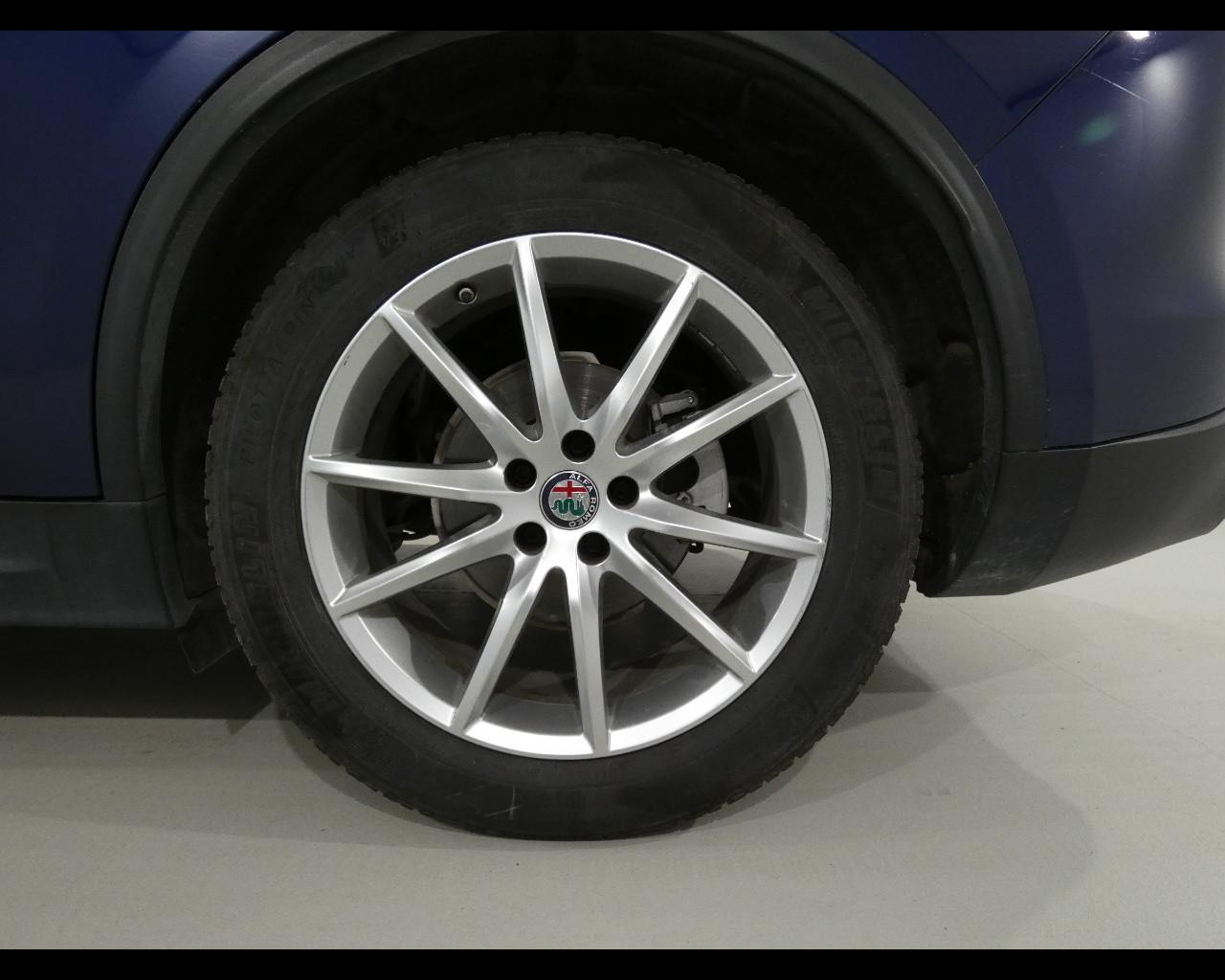 ALFA ROMEO Stelvio - Stelvio 2.2 Turbodiesel 180 CV AT8 Q4 Executive