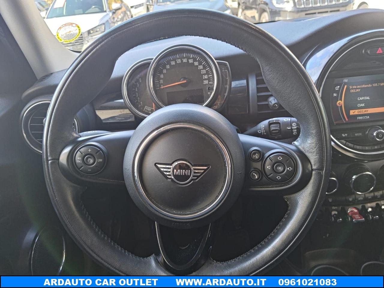 Mini Cooper 5 pt 136 cv Cambio Autom.