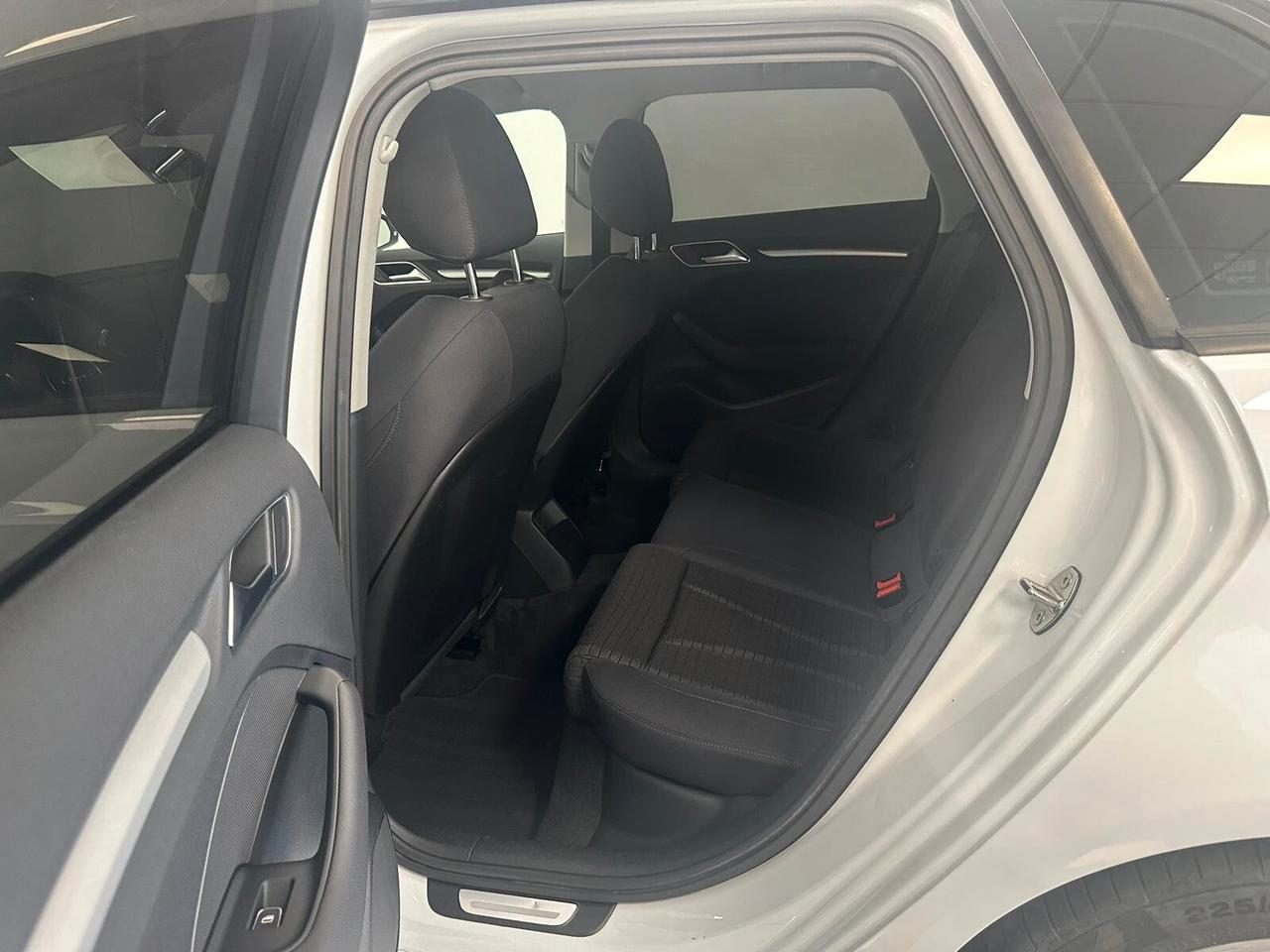 Audi A3 SPB 1.6 TDI S tronic Ambition