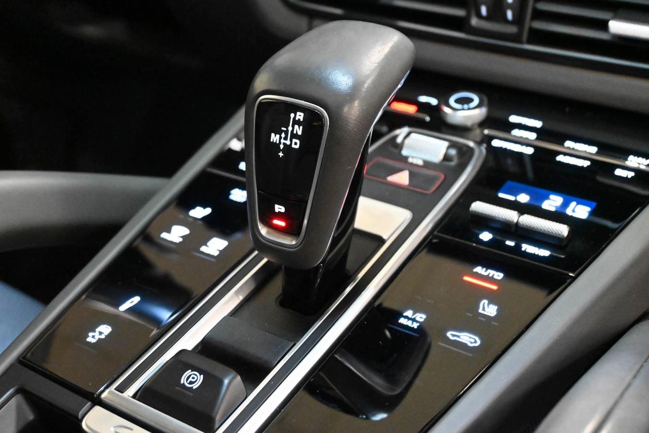 PORSCHE Cayenne 3ªs.'17--> Cayenne 3.0 V6