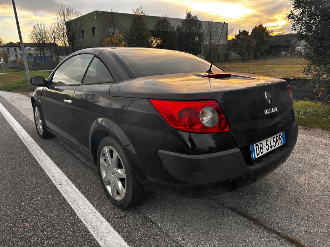 Renault Megane Mégane C-C 1.9 dCi/130CV Confort Authentique