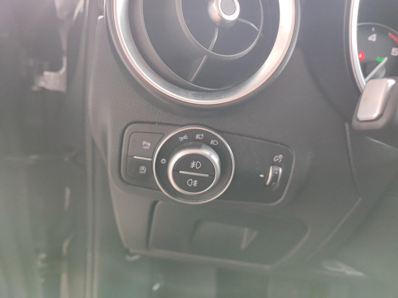 Alfa Romeo Stelvio 2.2 Turbodiesel 210 CV AT8 Q4 Executive